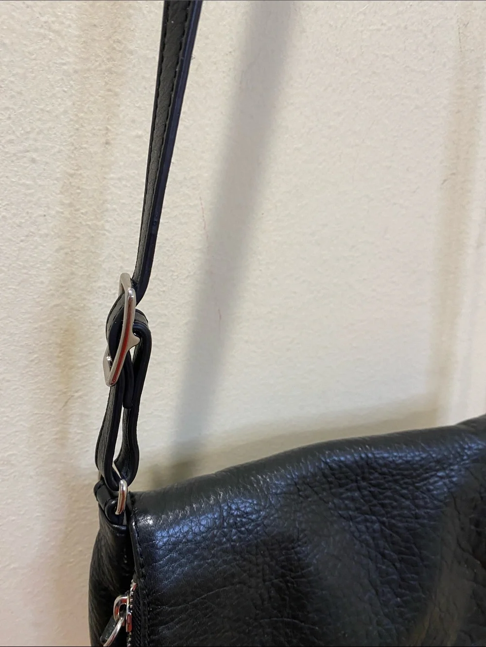 MARGOT Black Pebblet Leather Crossbody Bag - Classic Women's Shoulder Bag
